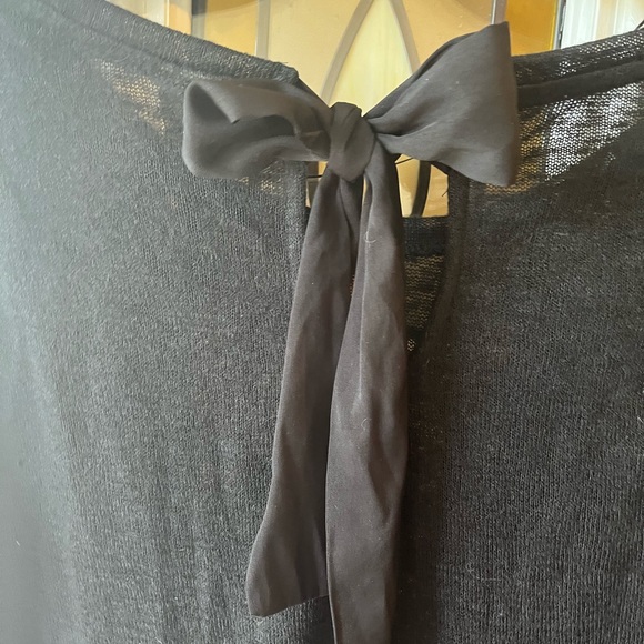 LC Disney Line Sweater - Picture 5 of 7